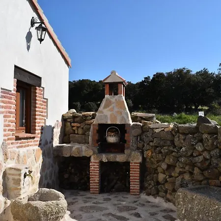 펜션 El Balcon De Piedrahita Navahermosa de Corneja