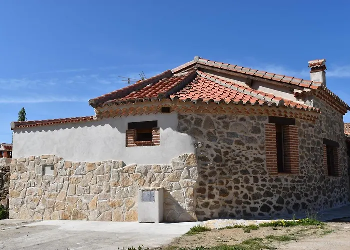 بيت للعطل El Balcon De Piedrahita Navahermosa de Corneja